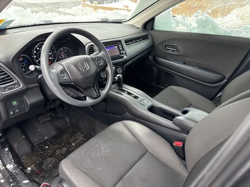 Used 2020 Honda HR-V LX image 6