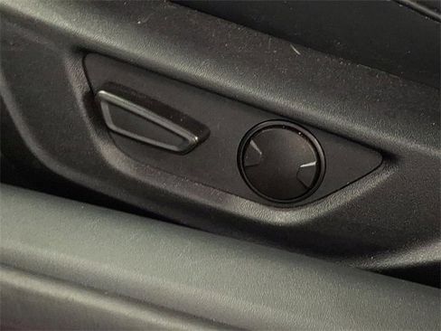 Used 2024 Ford Mustang GT Premium image 27