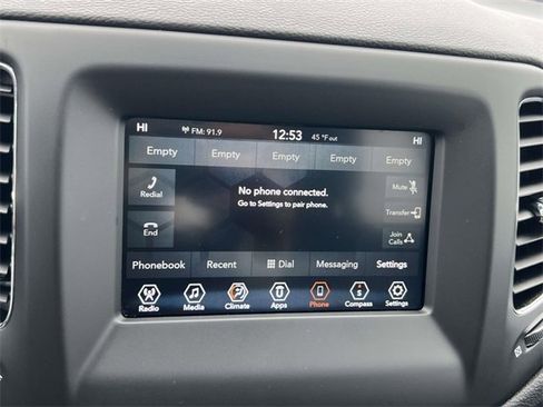 Used 2019 Jeep Compass Latitude image 28