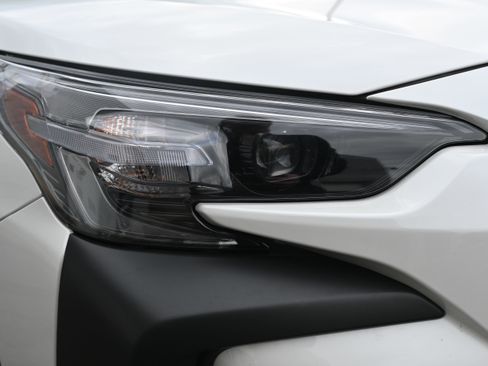 Certified 2025 Subaru Outback Onyx Edition image 11