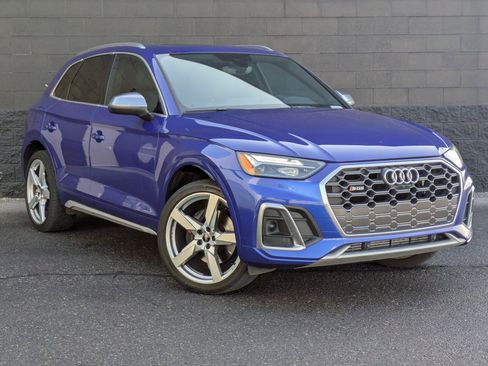 Certified 2022 Audi SQ5 Premium Plus image 3