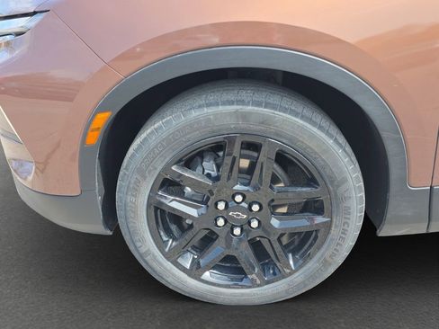 Used 2023 Chevrolet Blazer LT image 4