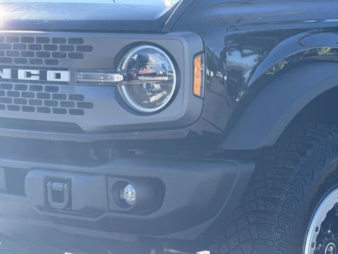 Used 2023 Ford Bronco Badlands w/ Sasquatch Package image 6