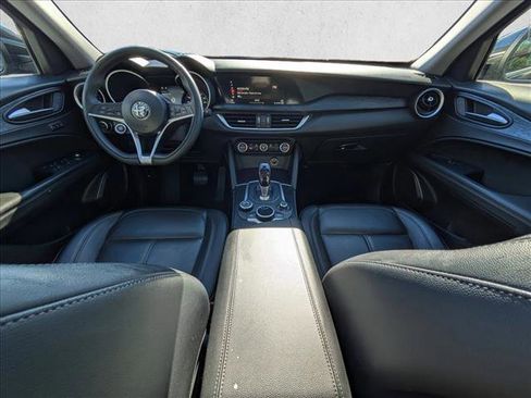 Used 2019 Alfa Romeo Stelvio AWD image 20