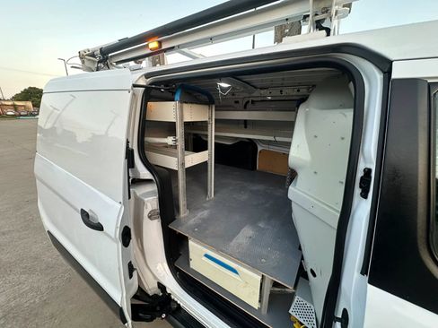 Used 2016 Ford Transit Connect XL FWD image 18