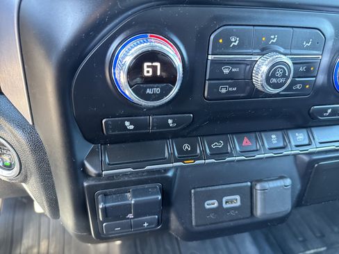 Used 2020 GMC Sierra 1500 SLE w/ SLE Value Package AWD/4WD image 27
