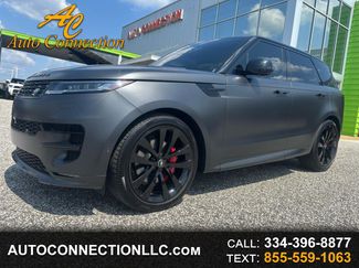 Used 2025 Land Rover Range Rover Sport Dynamic SE image 1