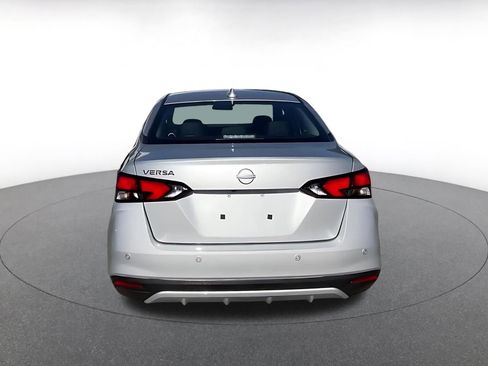 Used 2025 Nissan Versa SV image 12