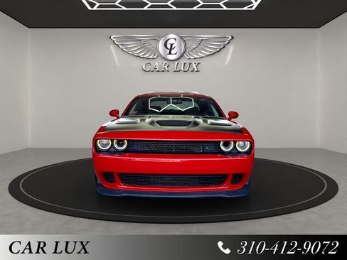 Used 2016 Dodge Challenger SRT Hellcat image 2