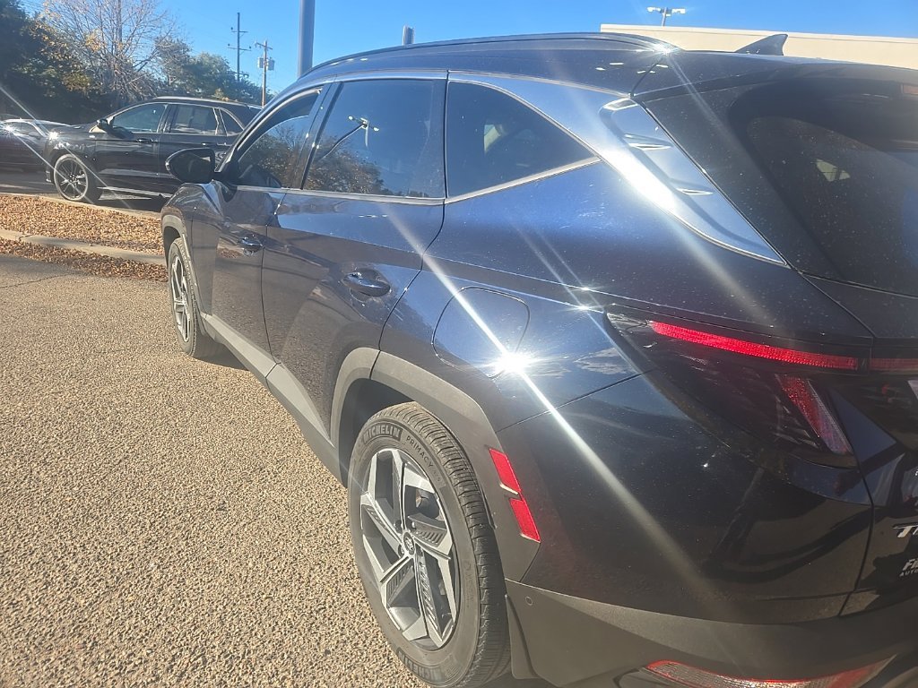 Used 2024 Hyundai Tucson Limited AWD/4WD image 4