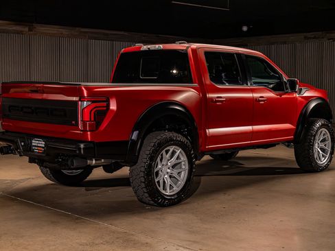 Used 2025 Ford F150 Raptor w/ Equipment Group 803A Raptor R AWD/4WD image 9