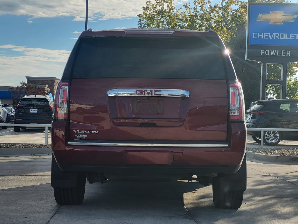 Used 2017 GMC Yukon Denali w/ Open Road Package AWD/4WD image 4