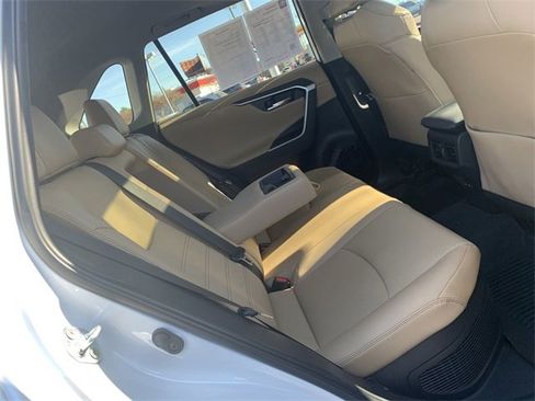 Used 2023 Toyota RAV4 Limited image 12