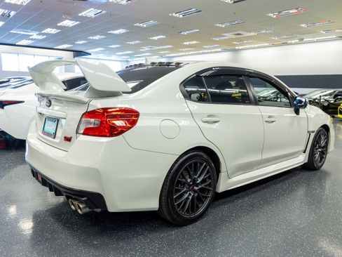 Used 2017 Subaru WRX STI AWD/4WD image 5