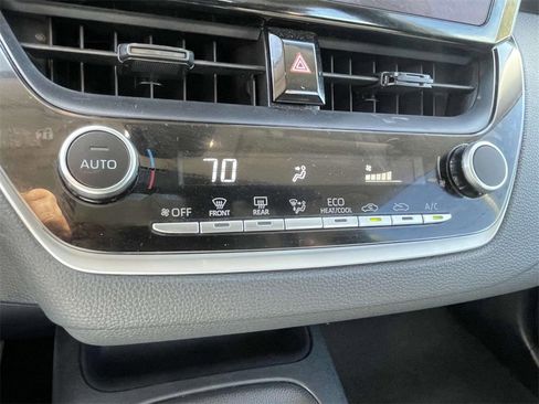 Used 2024 Toyota Corolla LE image 20
