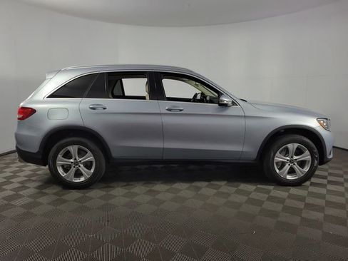 Used 2018 Mercedes-Benz GLC 300 4MATIC image 10