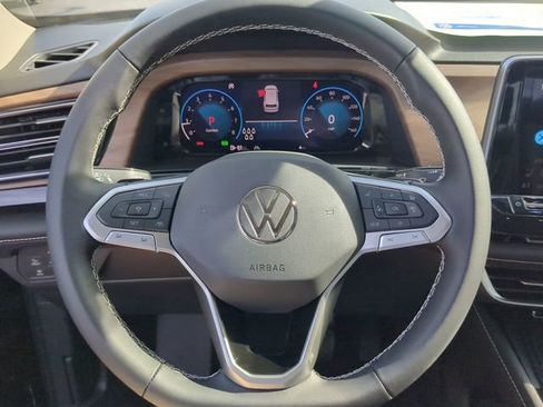 New 2026 Volkswagen Atlas SE image 31