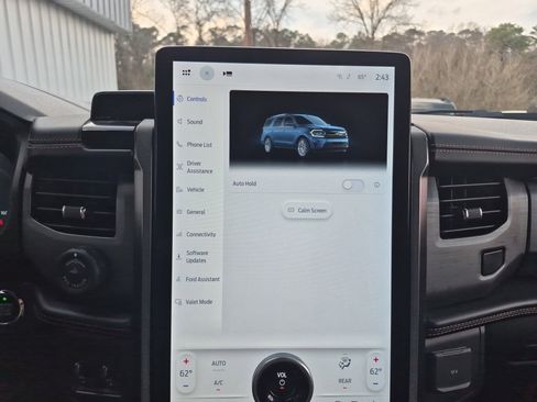 Used 2023 Ford Expedition Max Platinum image 40