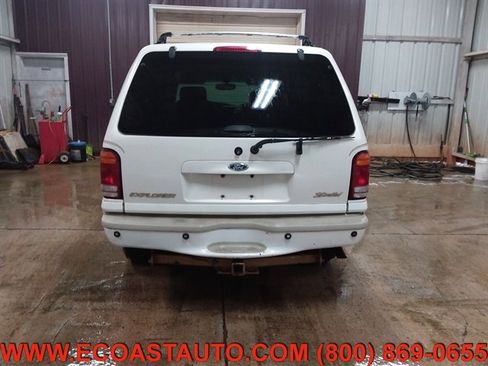Used 2000 Ford Explorer Limited image 8