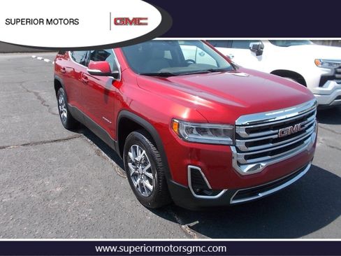 Used 2023 GMC Acadia SLT image 1