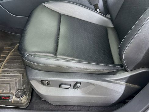 Used 2019 Volkswagen Atlas SE w/ Towing Package image 18