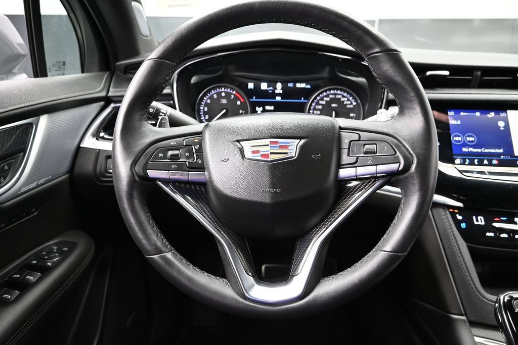Used 2024 Cadillac XT6 Sport w/ LPO, Onyx Lite Package AWD/4WD image 26