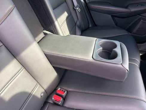 Used 2021 Nissan Sentra SR w/ SR Premium Package image 48