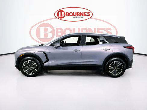Used 2024 Chevrolet Blazer EV LT AWD/4WD image 7