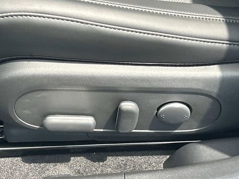 New 2025 Hyundai Ioniq 5 SEL image 16