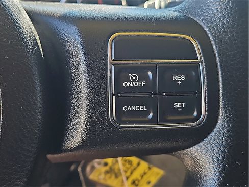 Used 2015 Jeep Wrangler Sport image 21