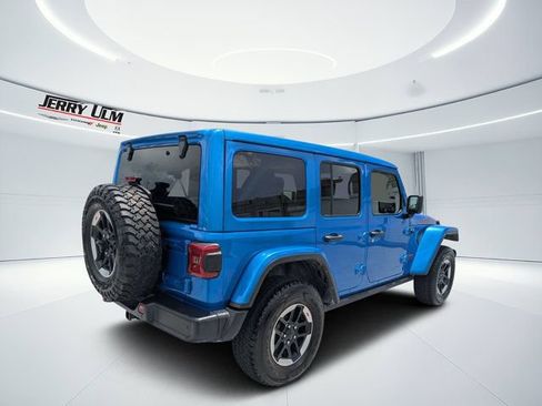 Used 2021 Jeep Wrangler Unlimited Rubicon AWD/4WD image 3
