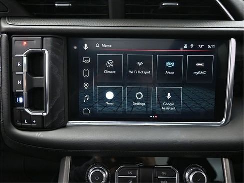 Used 2024 GMC Yukon XL AT4 w/ Technology Package image 9