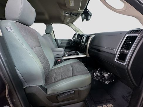 Used 2017 RAM 1500 Big Horn AWD/4WD image 34