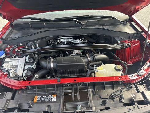 Used 2025 Ford Explorer ST image 39