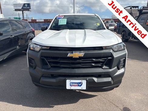 Used 2025 Chevrolet Colorado W/T w/ WT Convenience Package II image 13