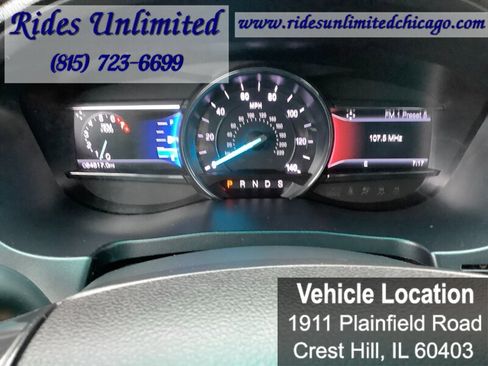 Used 2017 Ford Explorer XLT AWD/4WD image 29