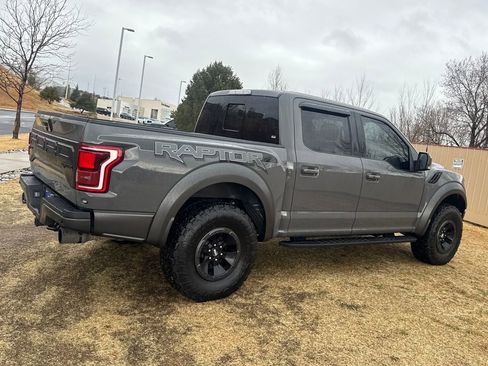 Certified 2018 Ford F150 Raptor w/ Equipment Group 802A Luxury image 8