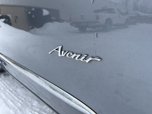 Used 2020 Buick Enclave Avenir w/ Avenir Technology Package image 27