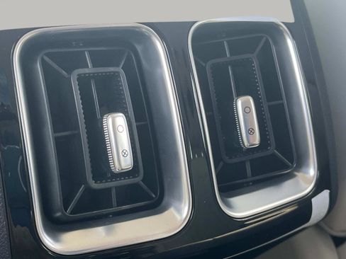 New 2025 Kia Sorento SX AWD/4WD image 19