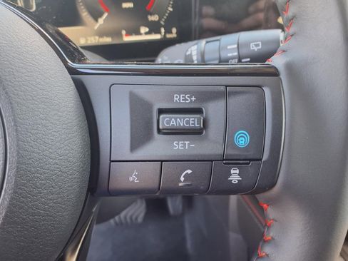 New 2025 Nissan Kicks SR image 14