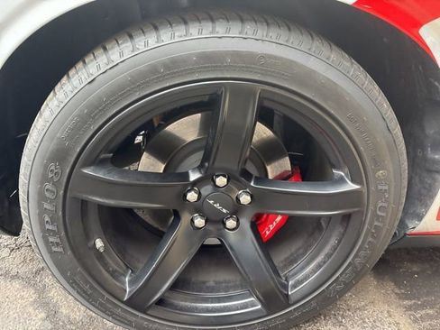 Used 2021 Dodge Challenger SRT Hellcat w/ Plus Package RWD image 18