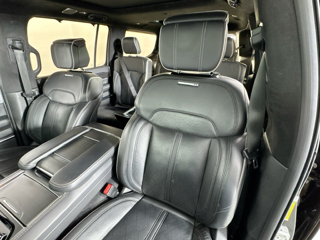 Used 2023 Jeep Grand Wagoneer Series II AWD/4WD image 23