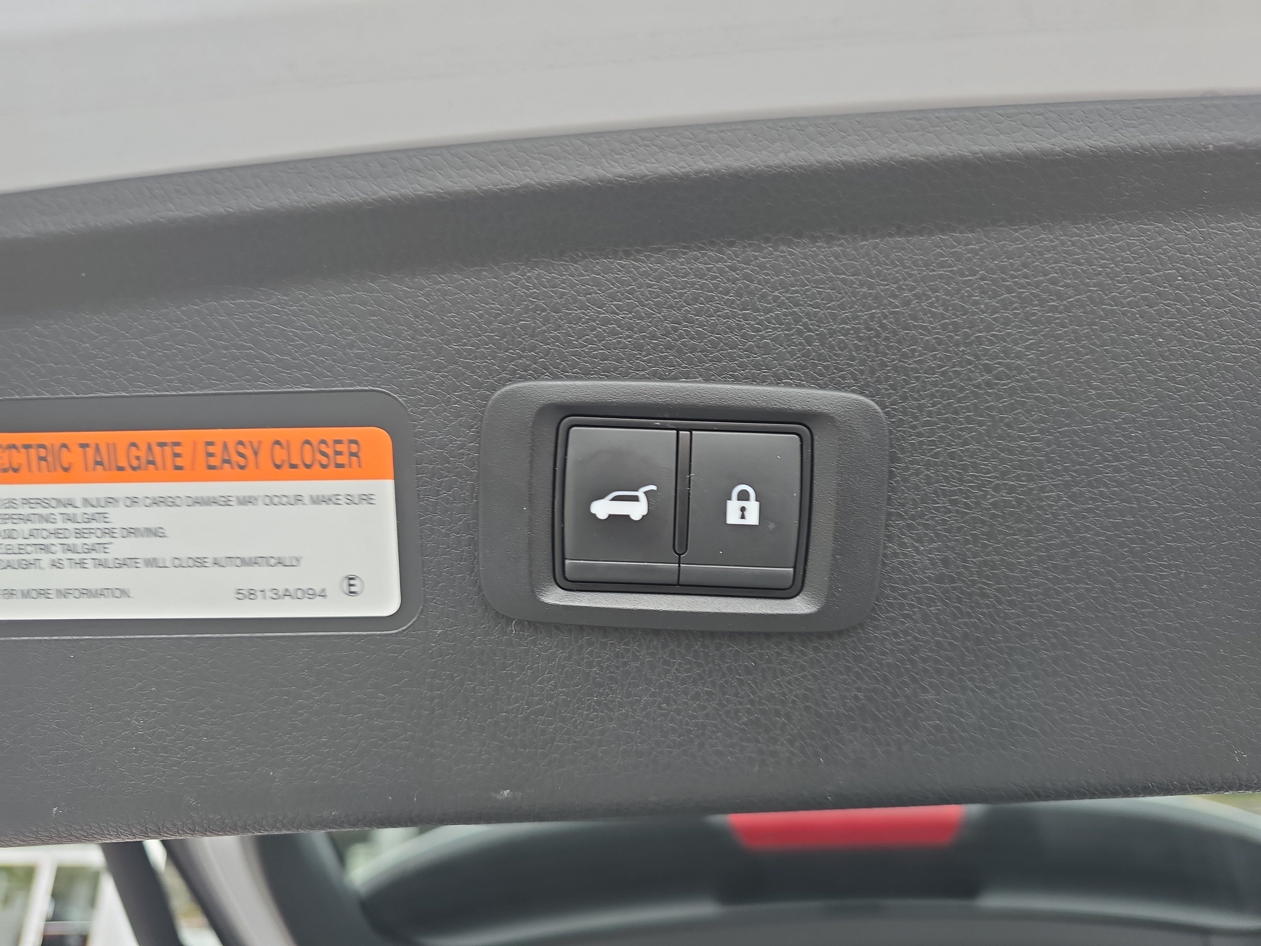 Used 2025 Mitsubishi Eclipse Cross SE AWD/4WD image 6
