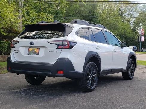 Certified 2025 Subaru Outback Onyx Edition AWD/4WD image 3