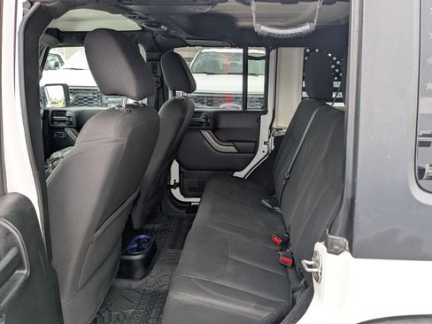 Used 2017 Jeep Wrangler Unlimited Sport w/ Quick Order Package 24S image 25