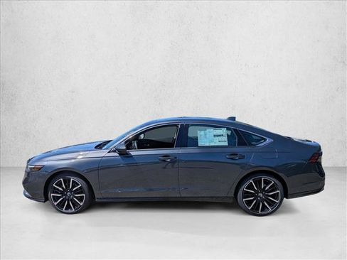 New 2026 Honda Accord Touring image 9