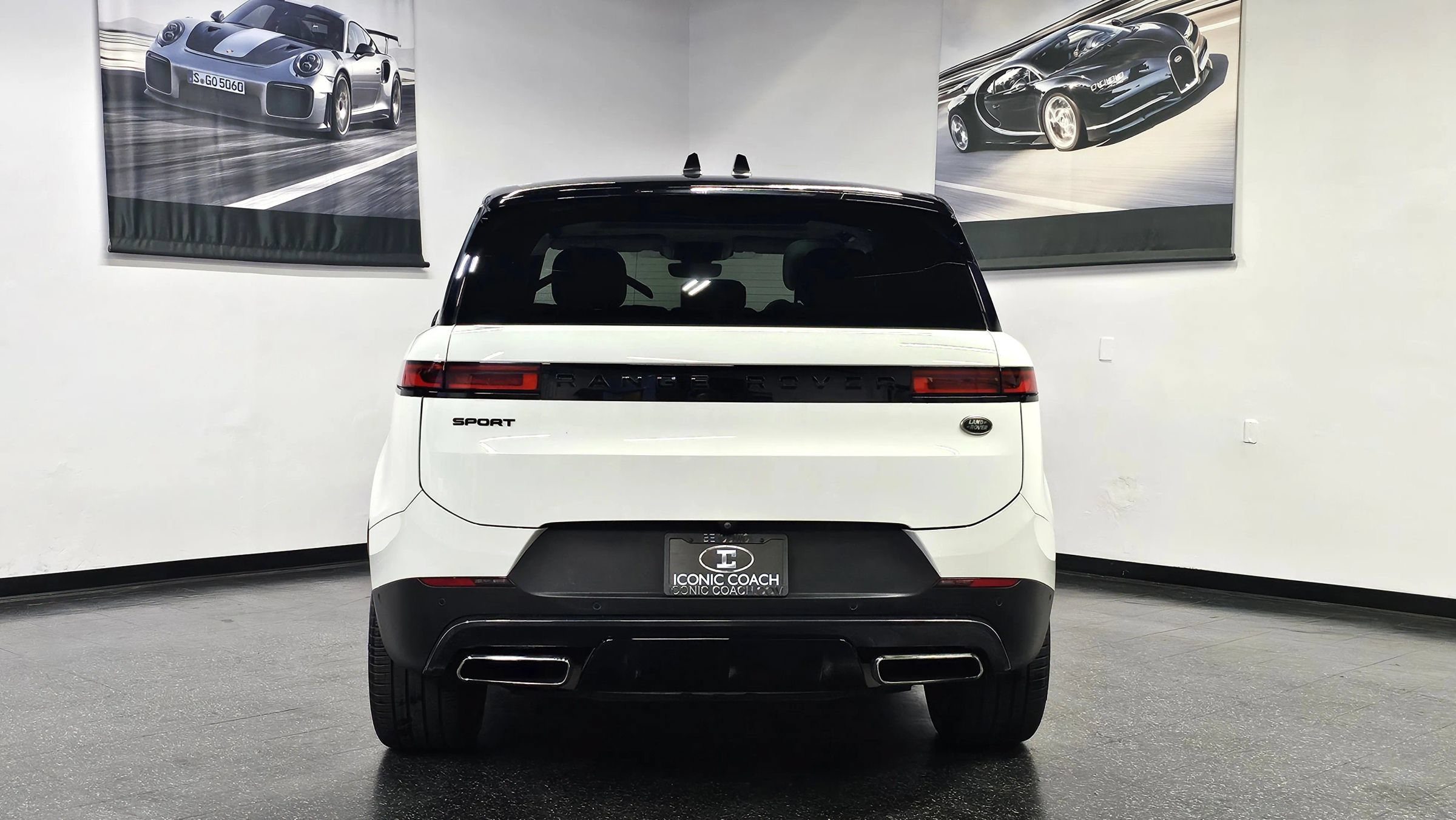 Used 2023 Land Rover Range Rover Sport SE AWD/4WD image 27