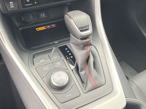 Certified 2025 Toyota RAV4 XSE image 24