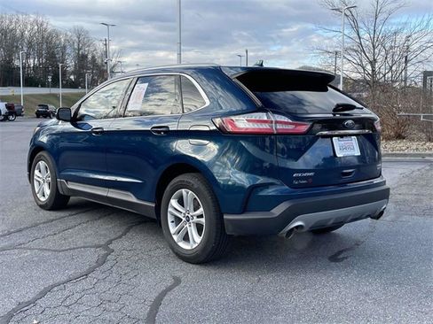 Used 2020 Ford Edge SEL w/ Convenience Package image 3