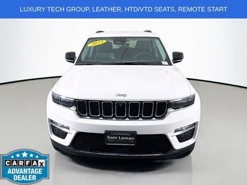 Used 2023 Jeep Grand Cherokee Limited w/ Luxury Tech Group II AWD/4WD image 2